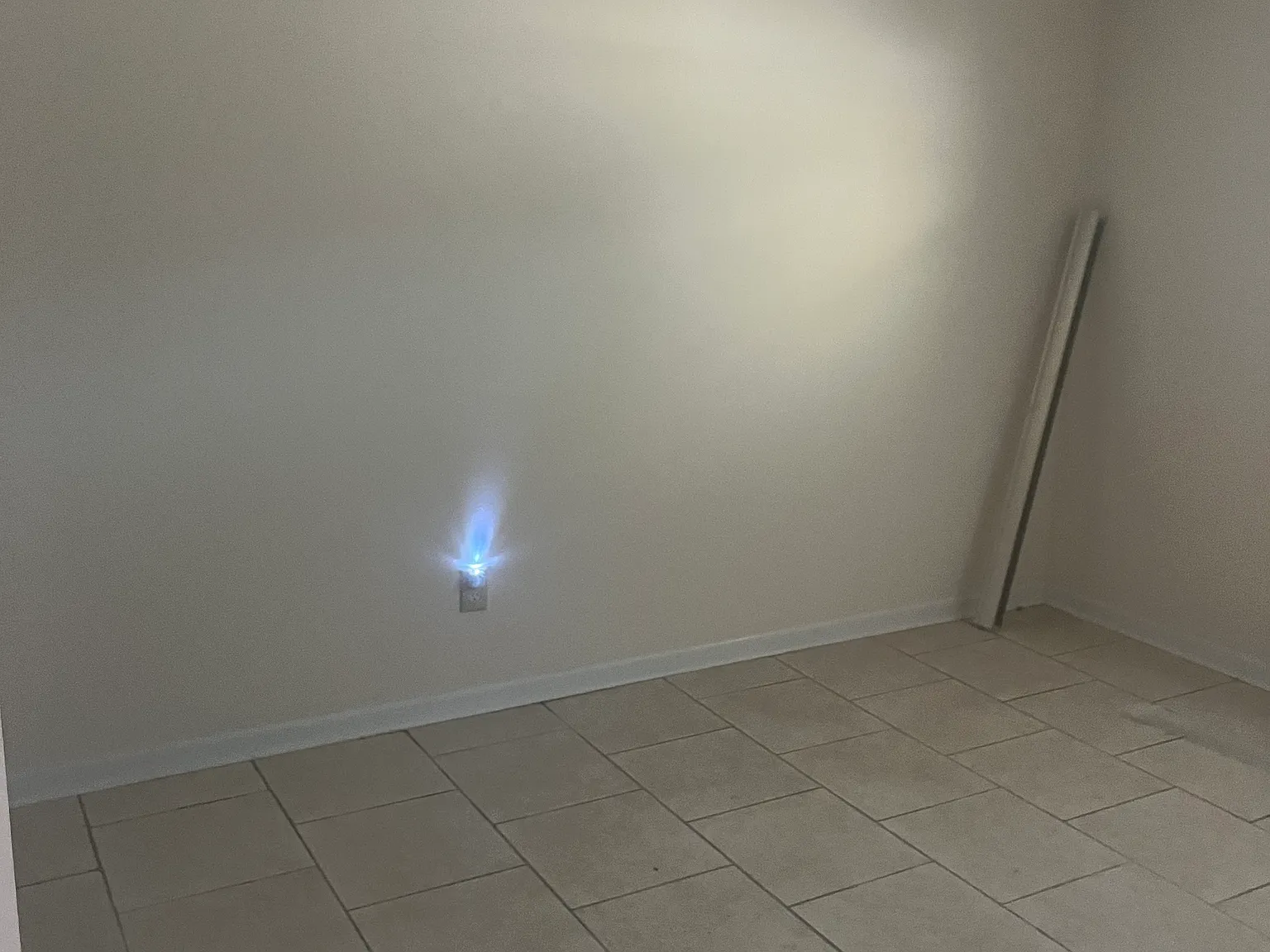 2 bed, 750 sqft, $1,300 — Photo 4