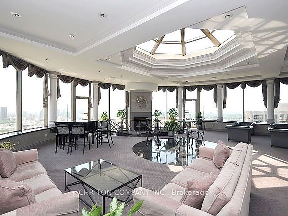 5th image of 45 Kingsbridge Garden Cir #2103