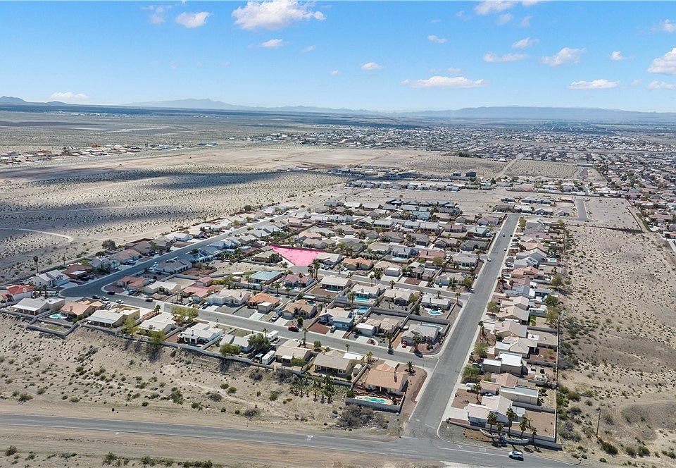 2nd image of 2204 Emerald River Circle