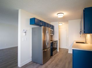 4151 SE 37th Ave #4, Portland, OR 97202