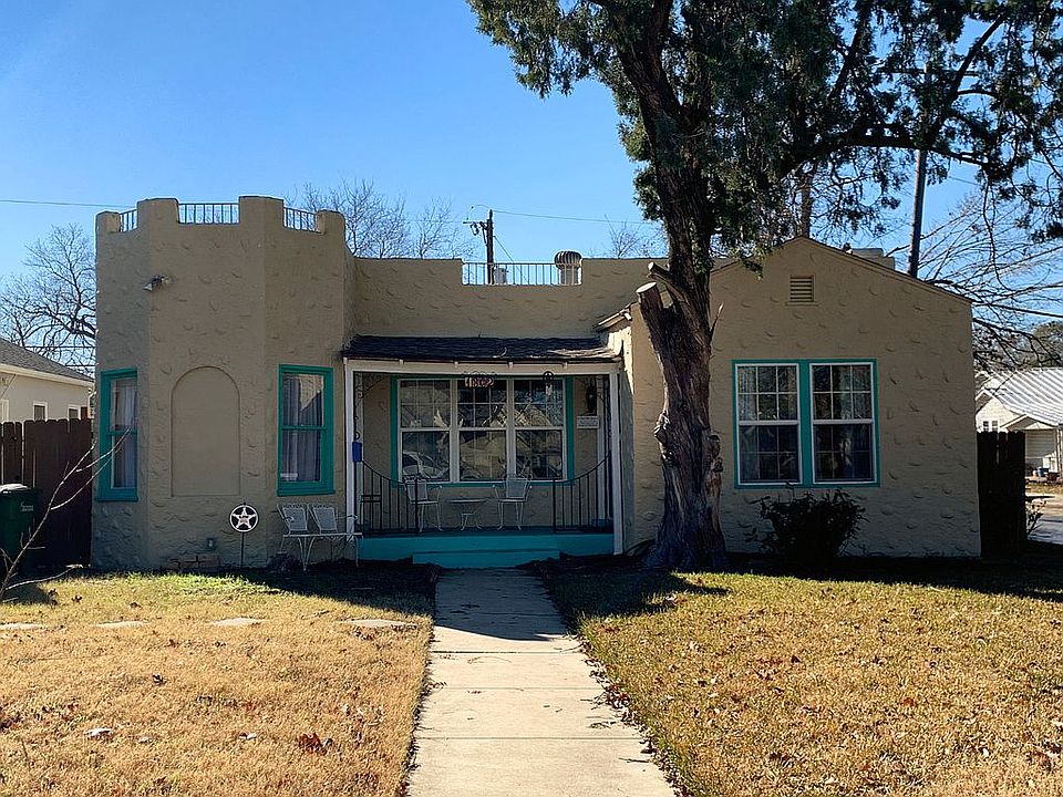 1st image of 1302 Hicks Ave