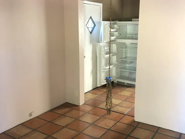 2958 N Winstel Blvd APT 2, Tucson, AZ 85716