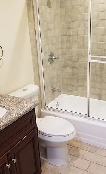 5950 Carlton Way #13 — Photo 13