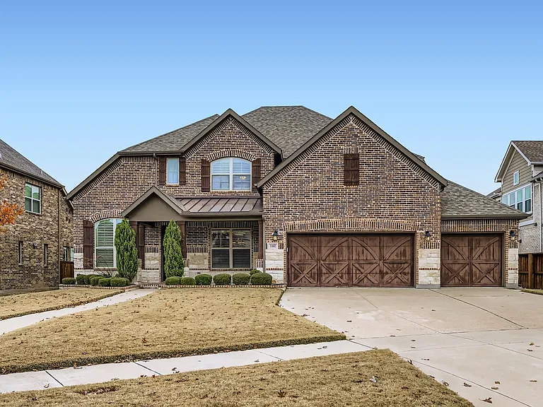 11602 Estrella Ln — Photo 1
