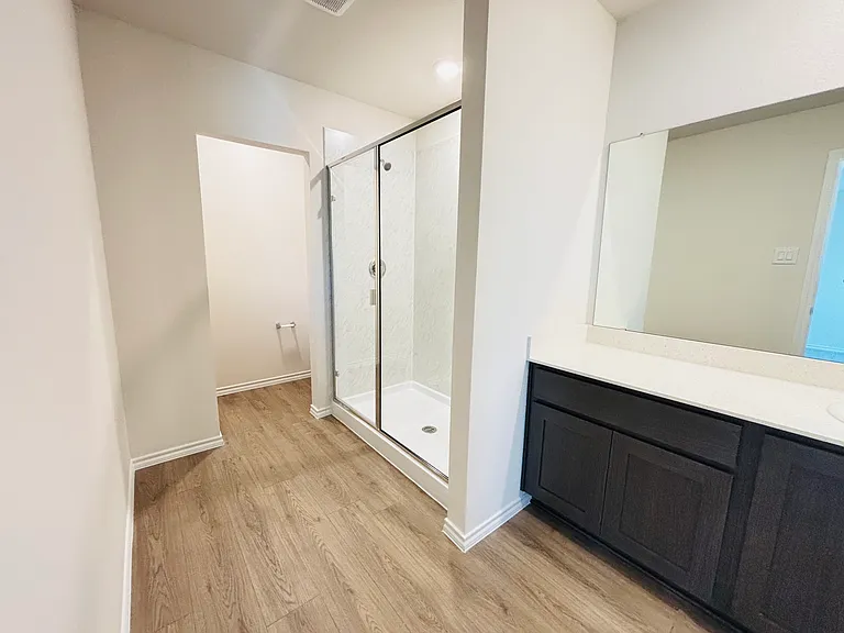 120 Redwood Rd — Photo 12