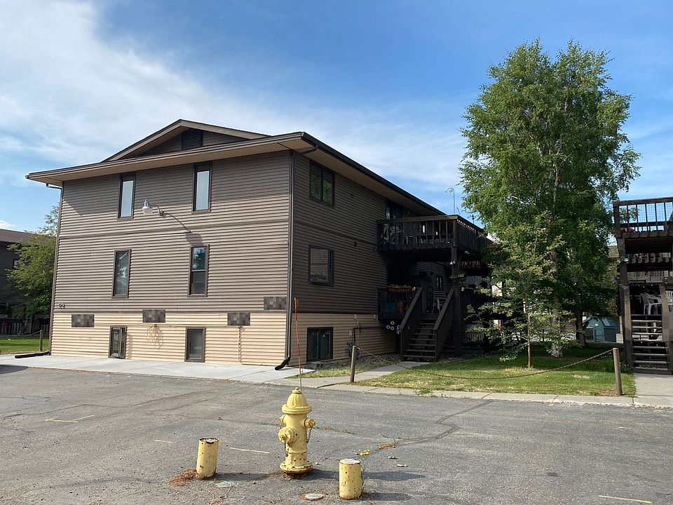 1st image of 22 Glacier Ave