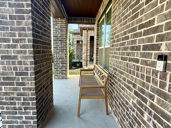 2nd image of 3715 Keechi Creek Dr