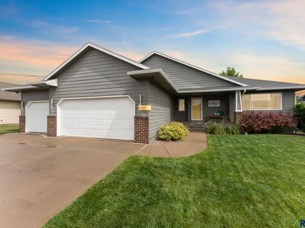 4020 W 91st St, Sioux Falls, SD 57108