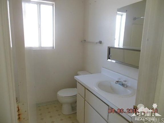 4th image of 15533 Avenida Florencita