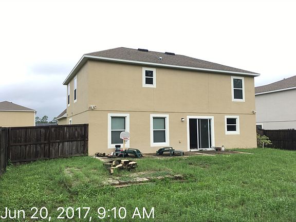 5th image of 713 SW 242nd Ter