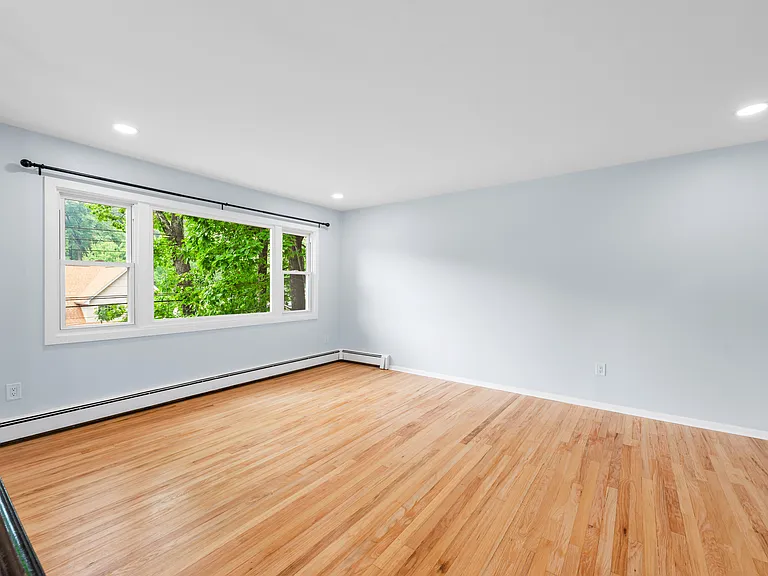 85 Upper Mountain Ave — Photo 9