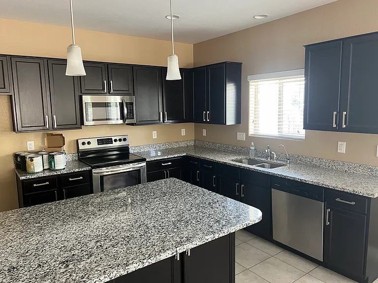 23788 W Mohave St — Photo 4