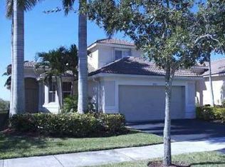 1880 Aspen Ln, Weston, FL 33327