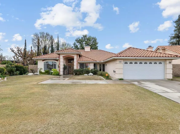 7301 Calle Los Manzanos, Bakersfield, CA 93309