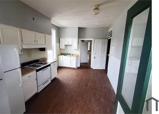 3137 Osceola St #2F — Photo 9