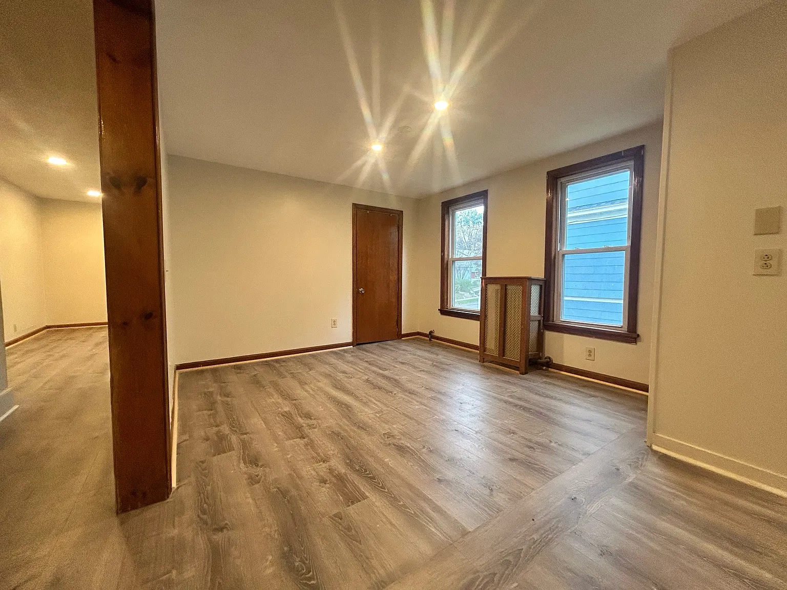 172-174 Woodlawn Avenue - 174B — Photo 3