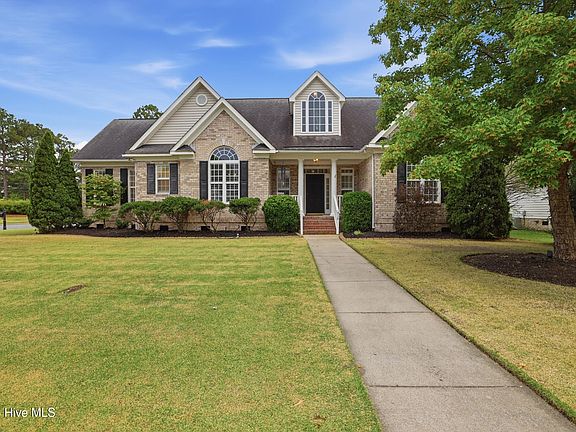 3rd image of 416 Edenton Court