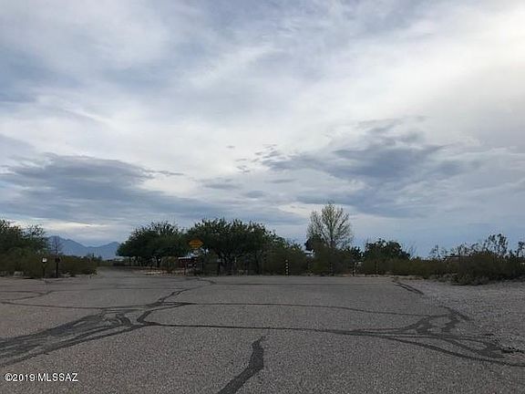 3rd image of 16380 S Petrified Forest Dr