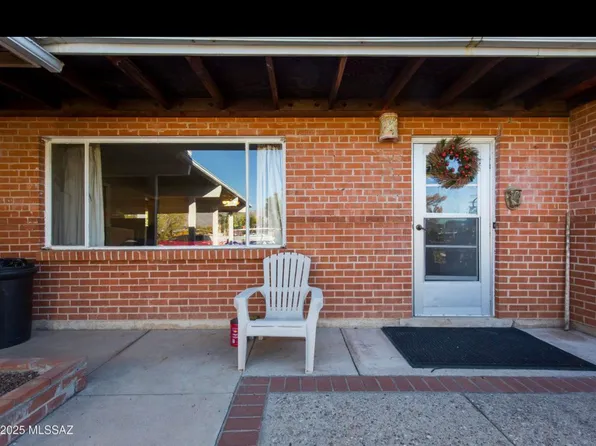 4902 E Copper St, Tucson, AZ 85712