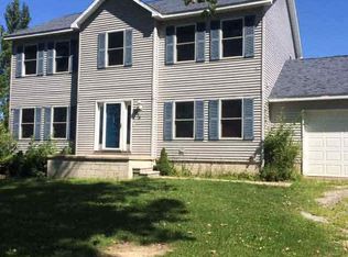 6075 Lily Patch Ct, Newport, MI 48166