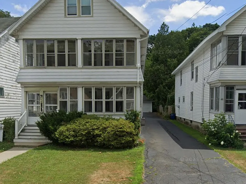 58 Pinewood Ave #2