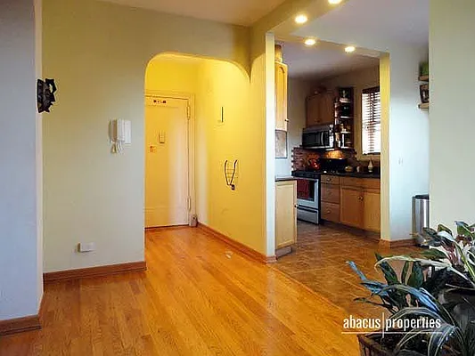 Rented by Abacus Properties | media 28