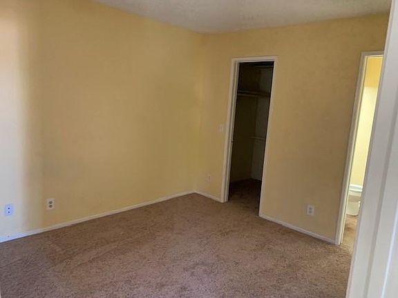 5th image of 879 W San Ysidro Blvd APT 6