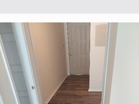 4th image of 2798 Villa Woods Cir