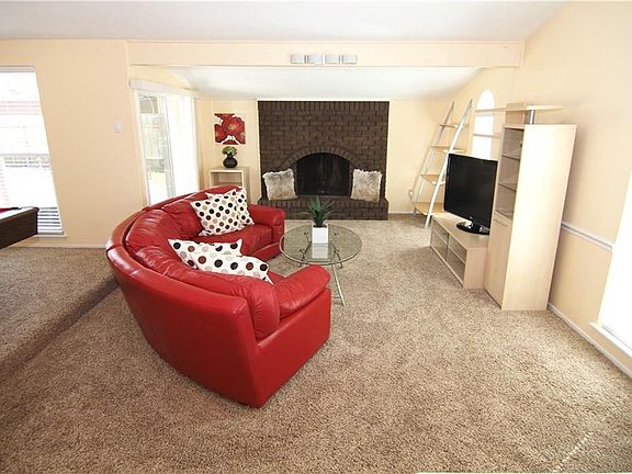 2nd image of 1443 Wind Cave Cir