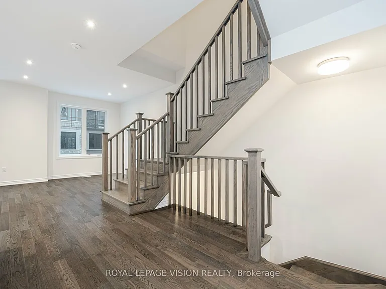 60 Folcroft St — Photo 5