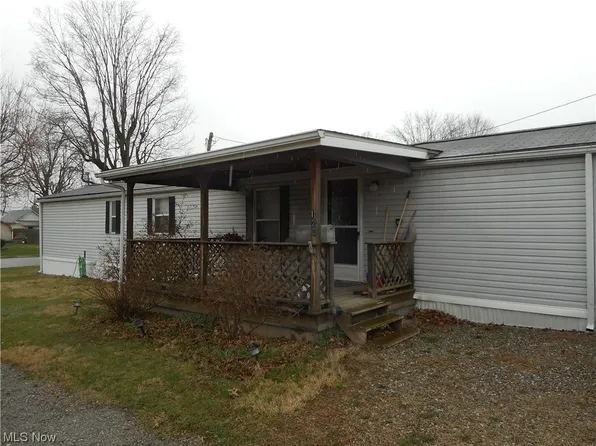 123 S Maple St, West Lafayette, OH 43845