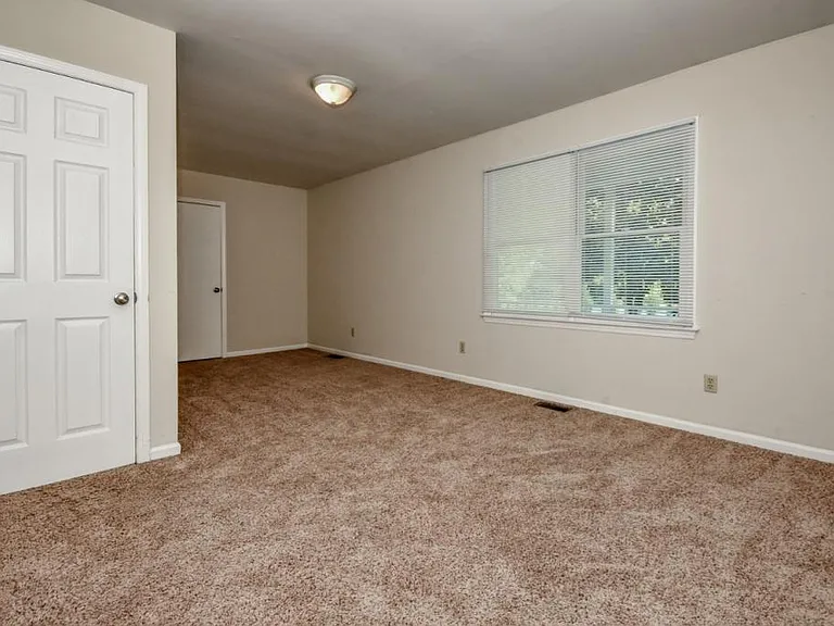 7730 Deer Track Dr — Photo 20