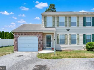 1887 Wyatt Cir, Dover, PA 17315