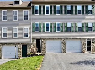 1008 Hearthridge Ln, York, PA 17404
