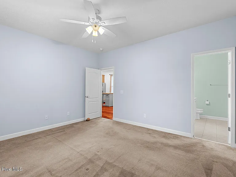 38 Amber Ct — Photo 15