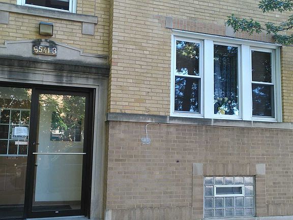4th image of 5543 W Barry Ave #1