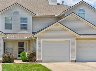 1332 SE Norwood Dr #146C, Lees Summit, MO 64081