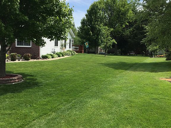 2nd image of 9621 W 134th Pl