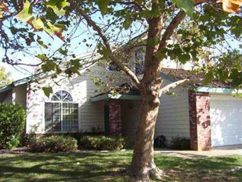 1st image of 5949 Laguna Park Dr