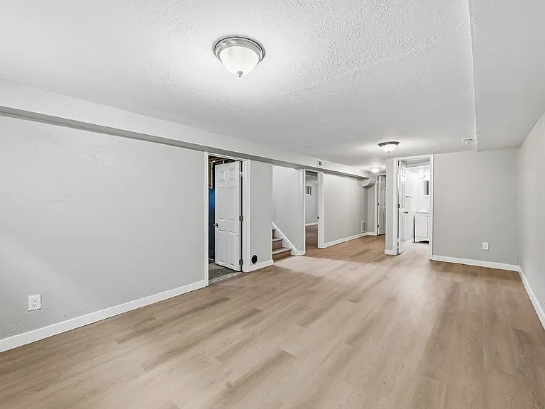 5565 S Delaware St #5571 — Photo 17