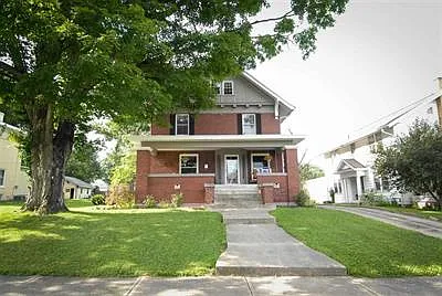 339 W Washington St photo 1