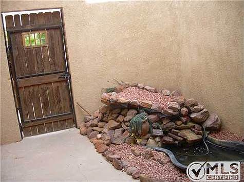 5th image of 1565 Plaza Verde Dr