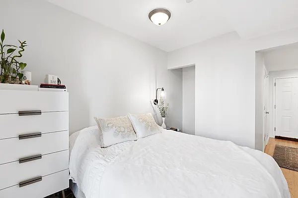 Sold by Keller Williams NYC | media 7