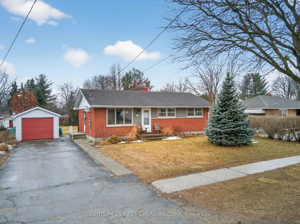 248 Beattie St, Strathroy Caradoc, ON N7G 2X4