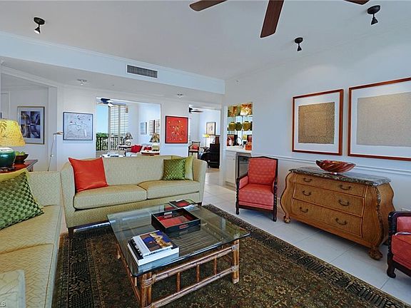 3rd image of 8990 Bay Colony Dr APT 501