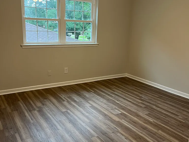 116 Dove Cir — Photo 11