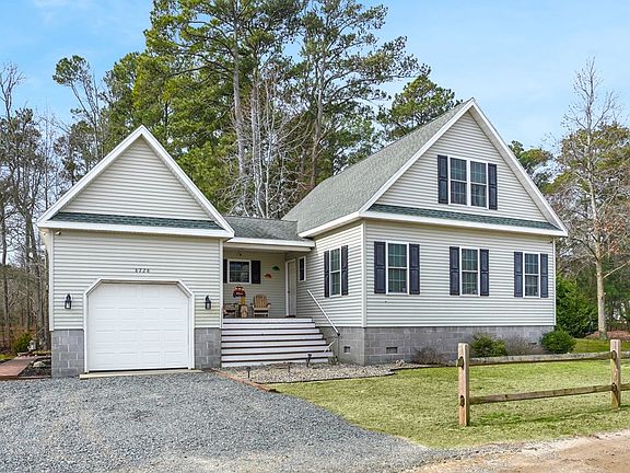 3rd image of 6726 Megan Dr