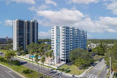 2401 Bayshore Blvd #205 Photo 1