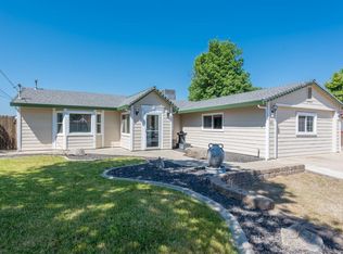 108 Lone Star Ct, Diamond Springs, CA 95619