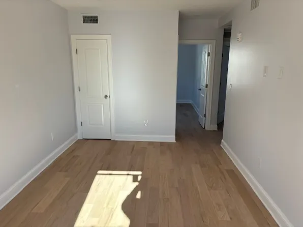 975 Main St #2, New Rochelle, NY 10801